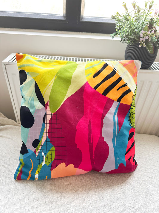 Tropilkal Desenli Modern Orjinal Tasarım Kırlent Kılıfı 43X43cm Yastık Kılıfı